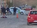 El homicidio se produjo frente a una escuela de Cinco Saltos.