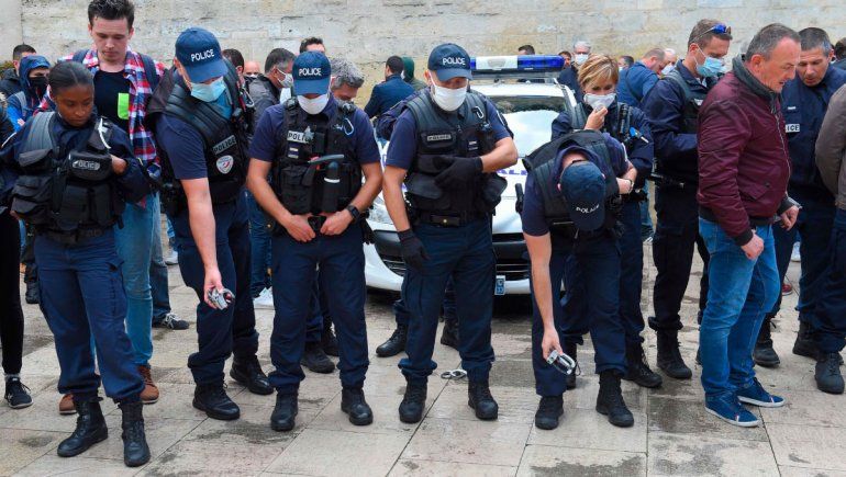 Policía francesa se queja de las acusaciones