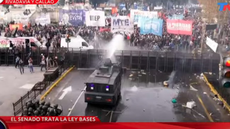 Las detenciones se libraron una vez comenzada la desconcentración de las organizaciones sociales y sindicales. Las detenciones se libraron una vez comenzada la desconcentración de las organizaciones sociales y sindicales.