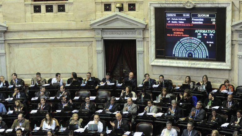 Media sanción al proyecto de Acceso a la Información Pública