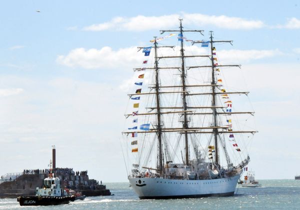 “Injusta” retención de la fragata Libertad