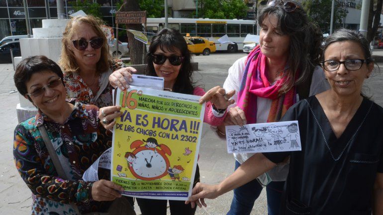 Las organizadoras presentaron ayer la marcha