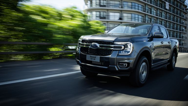 Ford Ranger XLT V6. Ford Ranger XLT V6.