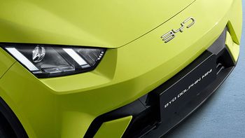 La filial argentina de BYD ya ofrece tres modelos en sus 14 concesionarios distribuidos en todo el país. La filial argentina de BYD ya ofrece tres modelos en sus 14 concesionarios distribuidos en todo el país.