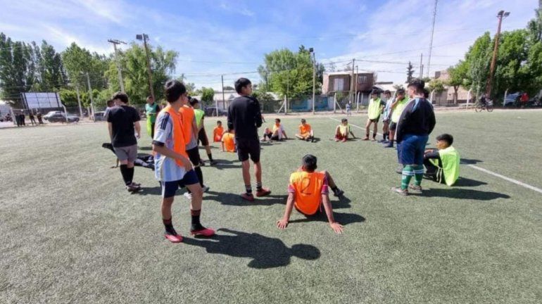Cazatalentos acusado de estafa: No escuchen a la gente mala leche