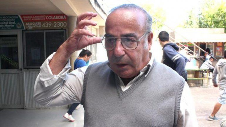 El padre de la víctima detalló el lugar de impacto del piedrazo.