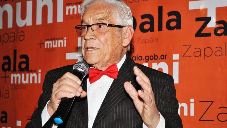 Zapala le rindió un homenaje al artista local Mario Argat