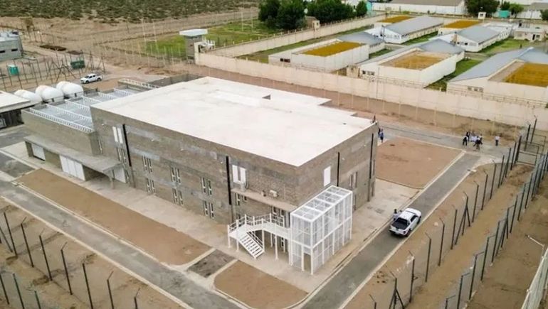 Rechazan la privatización de la cárcel y el uso de uniformes para enfrentar la crisis carcelaria