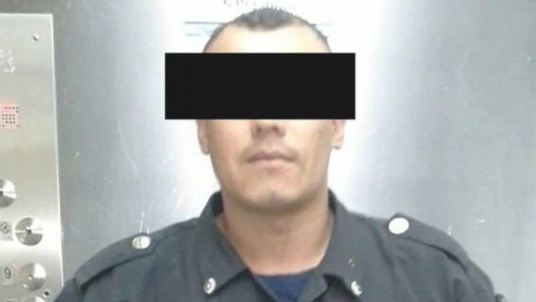 Policía quiso asustar a su pareja y mató a su hija de un tiro