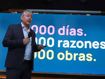 Figueroa expuso en el auditorio de Casa de Gobierno.