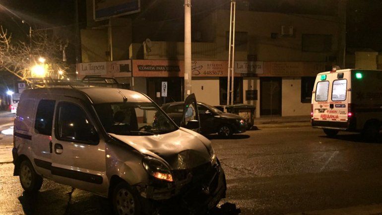 Una mujer resultó herida en un accidente sobre la Avenida Argentina