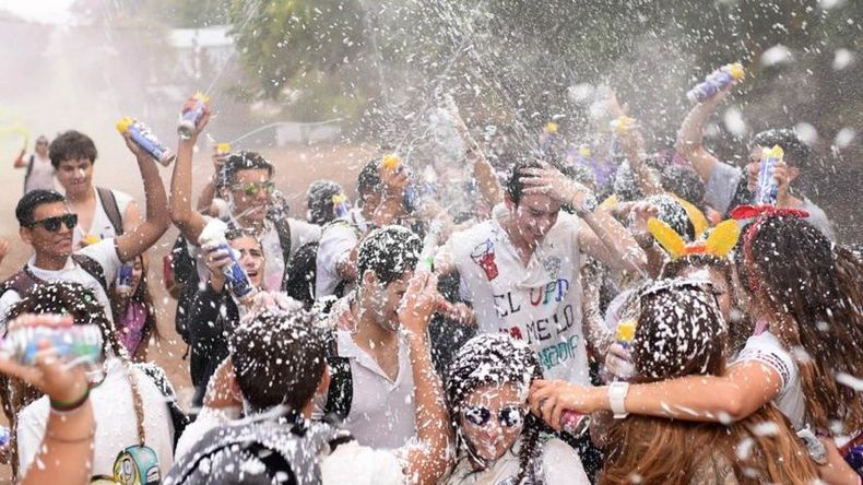 Los operativos de la Policia por los festejos del UPD seran en el Paseo Jaime de Nevares, en Plaza de las Banderas y el centro. | LM Neuquen Los operativos de la Policia por los festejos del UPD seran en el Paseo Jaime de Nevares, en Plaza de las Banderas y el centro.