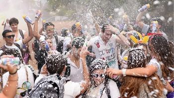 Los operativos de la Policia por los festejos del UPD seran en el Paseo Jaime de Nevares, en Plaza de las Banderas y el centro. Los operativos de la Policia por los festejos del UPD seran en el Paseo Jaime de Nevares, en Plaza de las Banderas y el centro.
