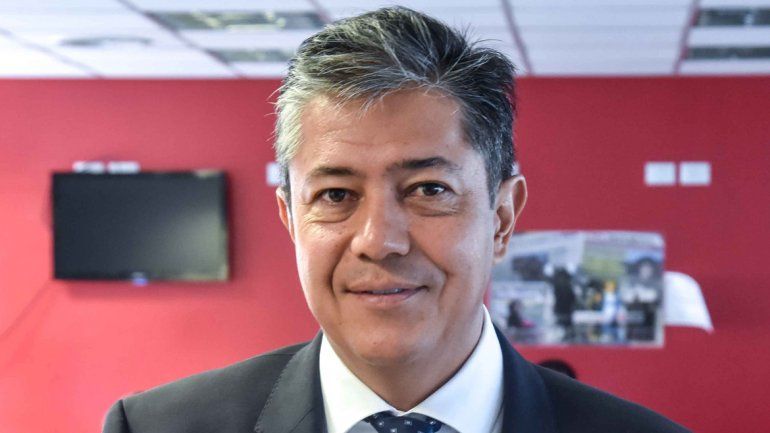 Figueroa destacó las tradiciones y degustó el asado con cuero.