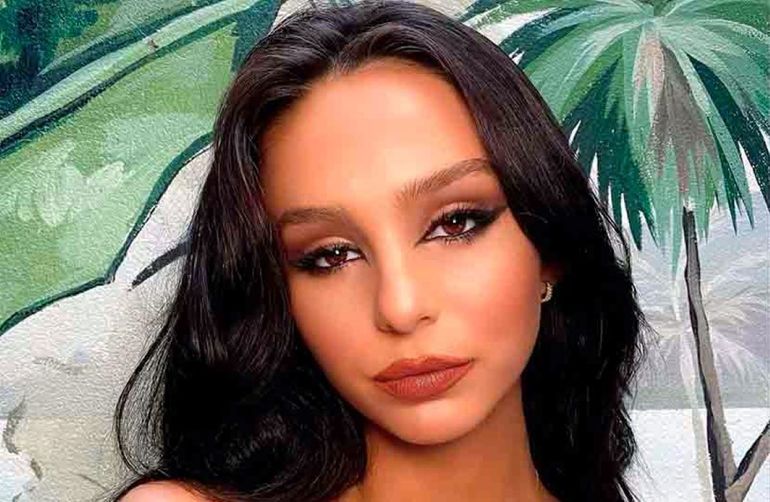 La hija de Marcelo Tinelli y Paula Robles es modelo y pronto se irá a trabajar a París.