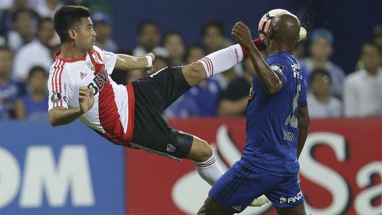 Un penal le dio a River el empate que selló su clasificación a octavos