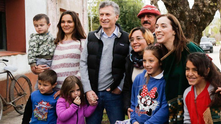 De la recorrida de Macri y Cía. por distintos puntos también participó Carrió.