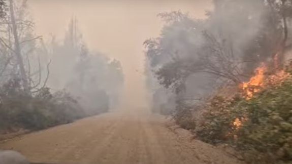 Incendio en Chubut: las llamas amenazan a El Abuelo