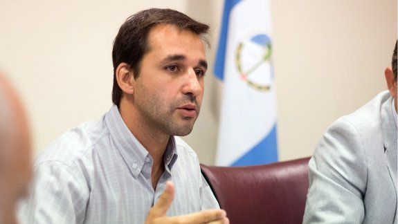 Domínguez aseguró que las obras de Quiroga no tienen transparencia