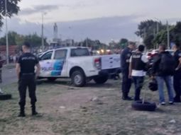 El agente pertenece al Grupo Especial de Operaciones Federales (GEOF) mató a uno de los presuntos delincuentes que intentaron asaltarlo. El agente pertenece al Grupo Especial de Operaciones Federales (GEOF) mató a uno de los presuntos delincuentes que intentaron asaltarlo.