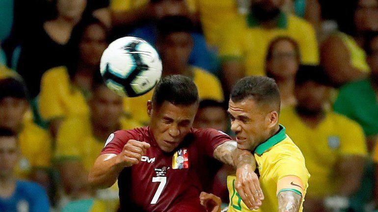 Brasil mereció más, pero no pudo con Venezuela ni el VAR