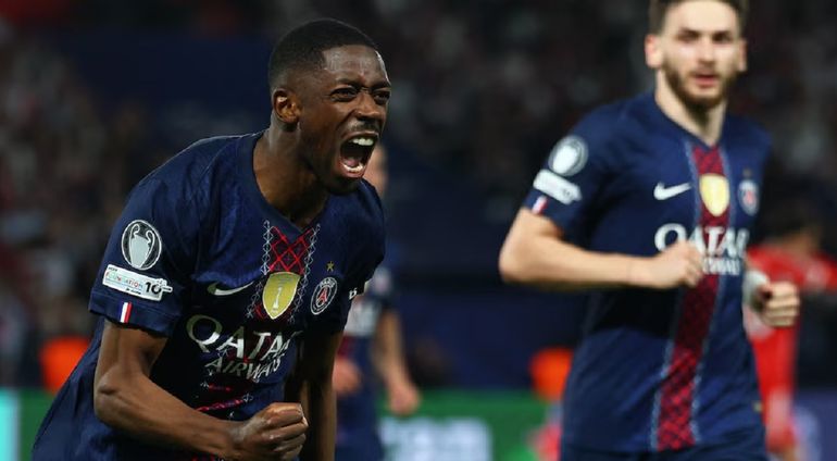 Dembelé viene de anotar un doblete en la ida. Dembelé viene de anotar un doblete en la ida.