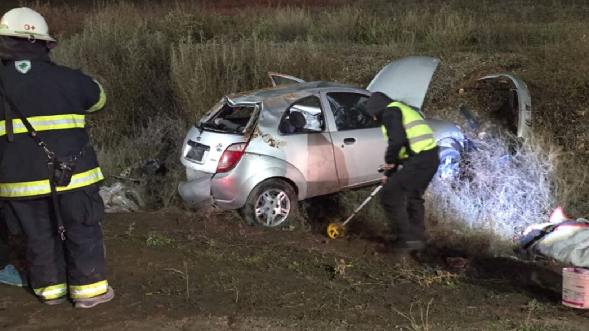 El conductor del vehículo explicó que intentó activar el desempañador y se despistó.&nbsp;