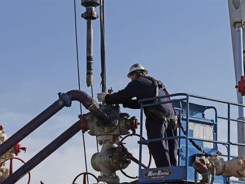 Trabajo en petróleo en Río Negro: qué perfiles se buscan para la obra Duplicar Norte