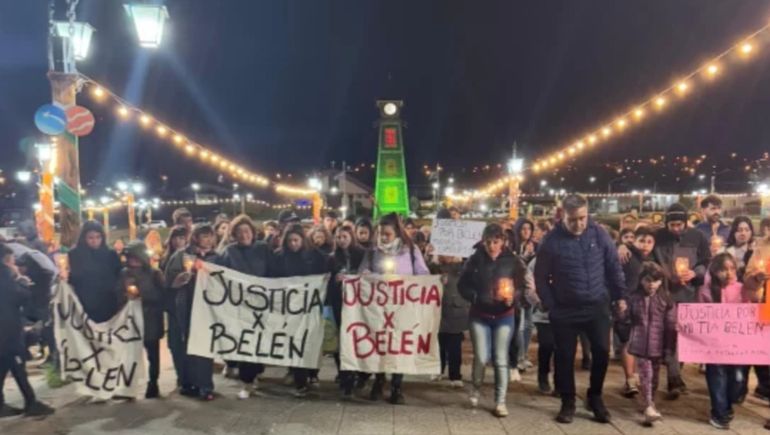 La familia de Belén Arce apunta a la Justicia de Santa Cruz y sostiene que la joven de 27 años fue víctima de un sistema que no le dio respuestas ante el hostigamiento que sufría. 