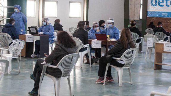 Neuquén cerró el martes con 28 casos y un muerto