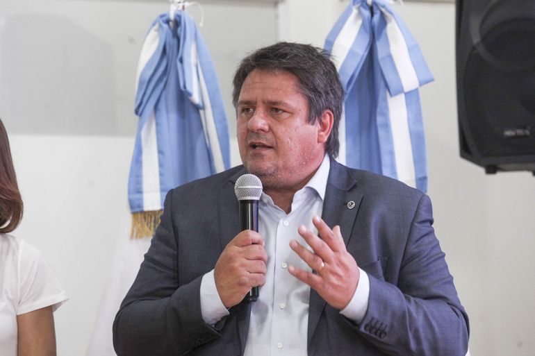 Gaido: En los primeros seis meses tiene que salir el contrato de concesión del Epas