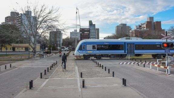 También se busca defender cualquier intento de cierre del tren.