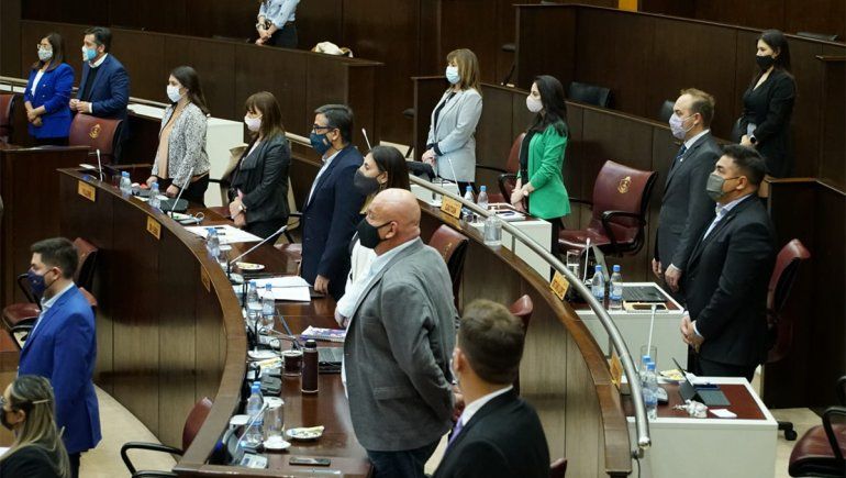 Diputados se unieron para visibilizar la prevención del suicidio