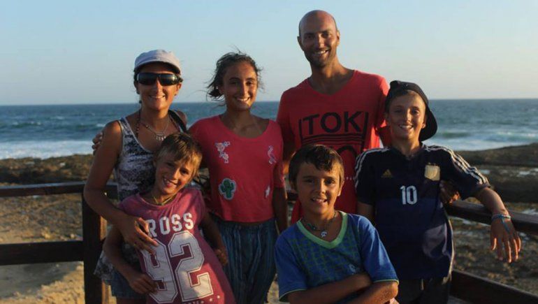 Tienen cuatro hijos y vendieron todo para recorrer Latinoamérica en familia