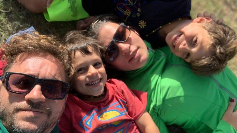 La canción de una familia local a los abuelos que hizo furor en las redes