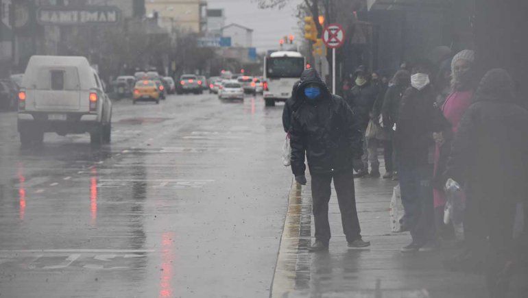 Neuquén suma otros catorce positivos y los activos rozan los 400