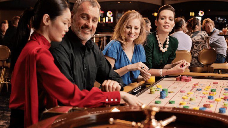 Clásico de verano. La ruleta o la quiniela pueden ser aliados o verdugos de la ilusión.