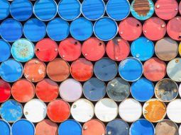 El Brent vuelve a la zona de 90 dólares y el mercado mira algo más que el precio. El Brent vuelve a la zona de 90 dólares y el mercado mira algo más que el precio.