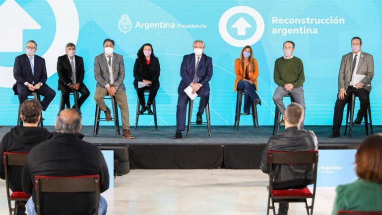 Fernández presentó el primer acuerdo sectorial de la industria de contenidos