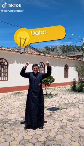TikTok: un sacerdote peruano es viral por evangelizar en la red social