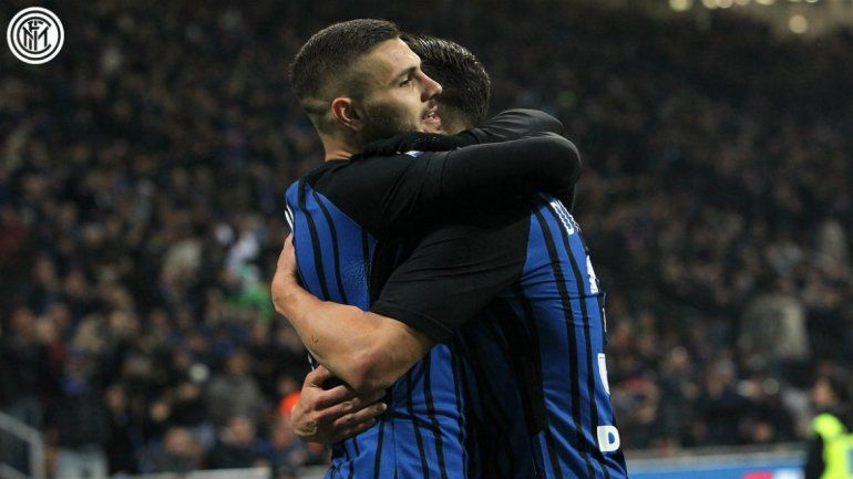 Icardi le ganó la pulseada al Papu Gómez en Italia