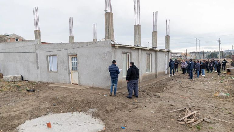 Recuperaron un terreno usurpado en Comodoro Rivadavia.