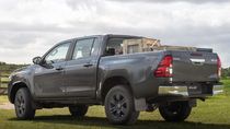 Toyota Hilux. Toyota Hilux.