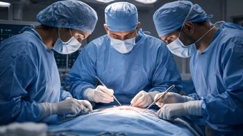 Una cirugía estética mal ejecutada derivó en daño físico y psicológico, y terminó con una condena judicial millonaria contra el profesional. Una cirugía estética mal ejecutada derivó en daño físico y psicológico, y terminó con una condena judicial millonaria contra el profesional.