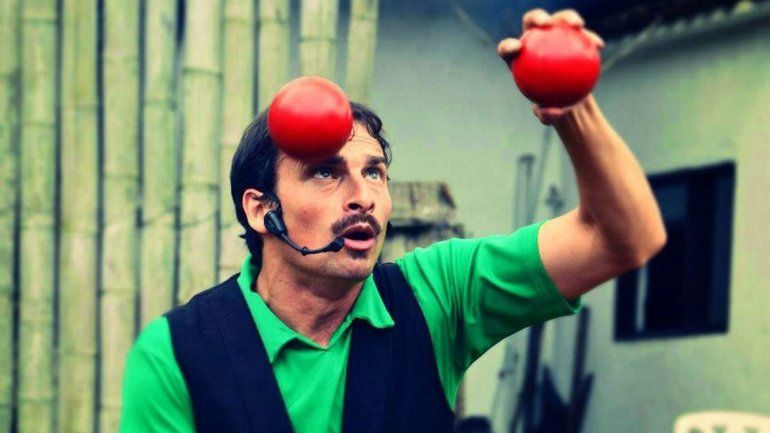 Años de entrenamiento. Facundo se prepara desde los 16 años para ser clown.