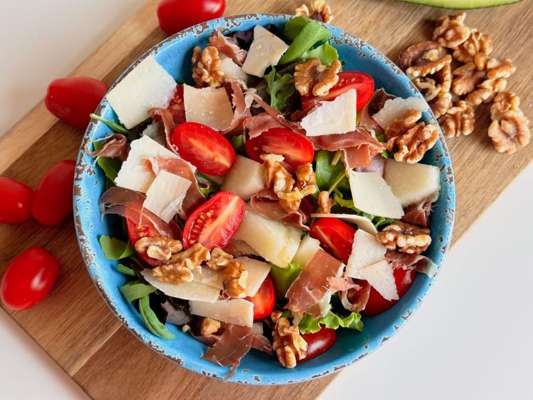 Ensalada fresca con melón, para combatir el calor. Ensalada fresca con melón, para combatir el calor.