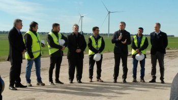 El Presidente ayer estuvo en la inauguración de un parque de energía eólica en la ciudad de Bahía Blanca.