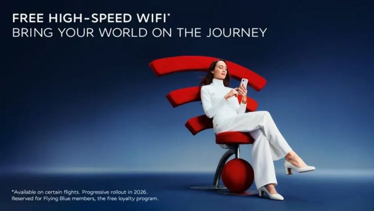 El nuevo servicio de WiFi permitirá a los pasajeros navegar y trabajar durante todo el vuelo sin costo adicional El nuevo servicio de WiFi permitirá a los pasajeros navegar y trabajar durante todo el vuelo sin costo adicional