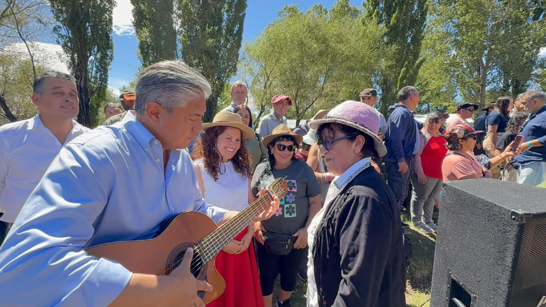 Callanas, trilla y fotografías: La Fiesta del Ñaco como un símbolo de la identidad de El Cholar