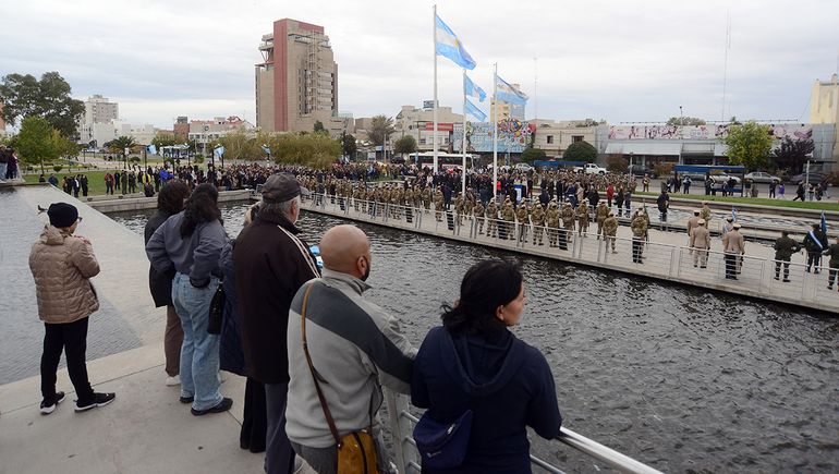 Redes sociales: los políticos neuquinos homenajearon a los veteranos de Malvinas